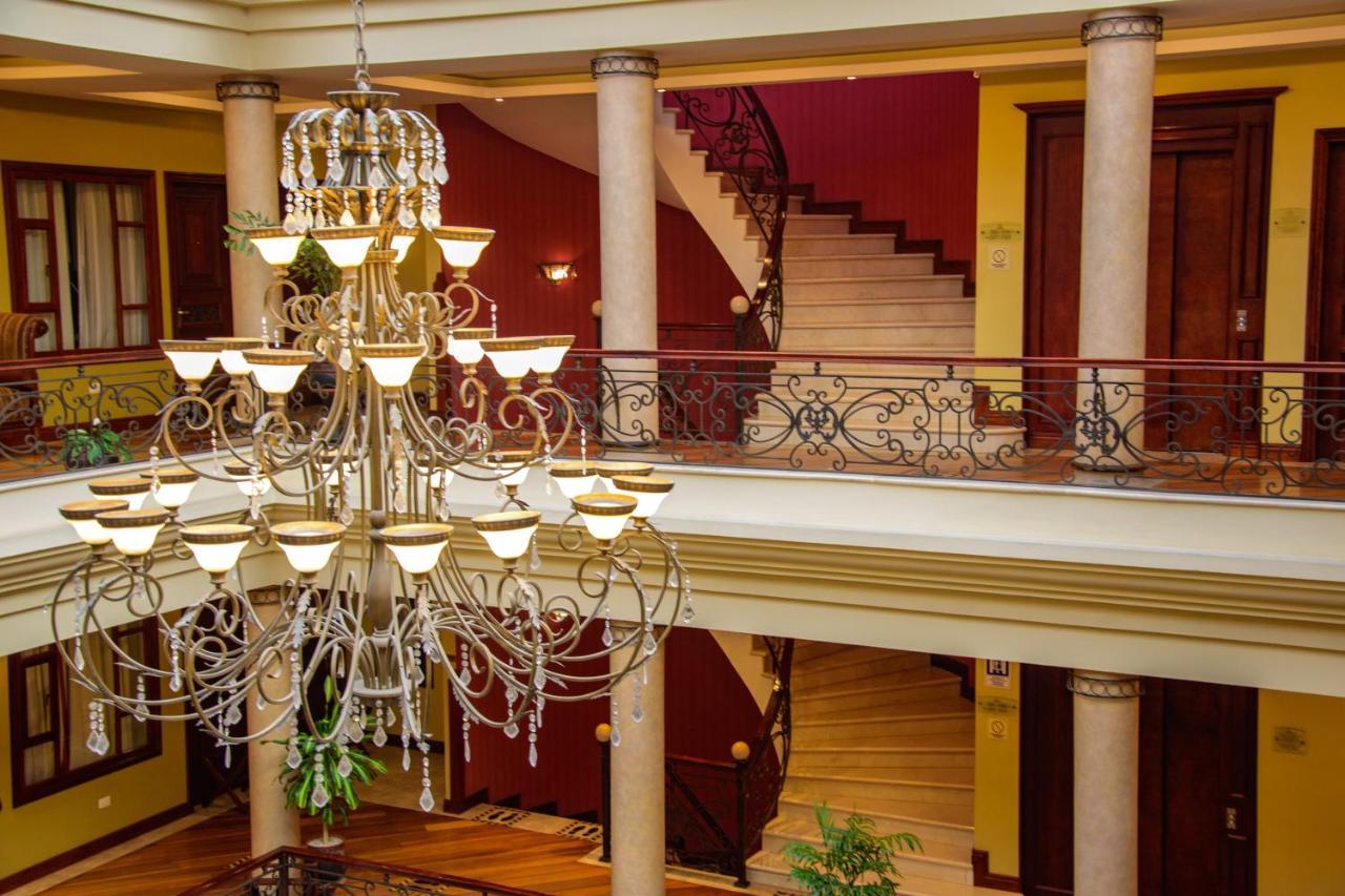 Grand Victoria Boutique Hotel Loja Bagian luar foto