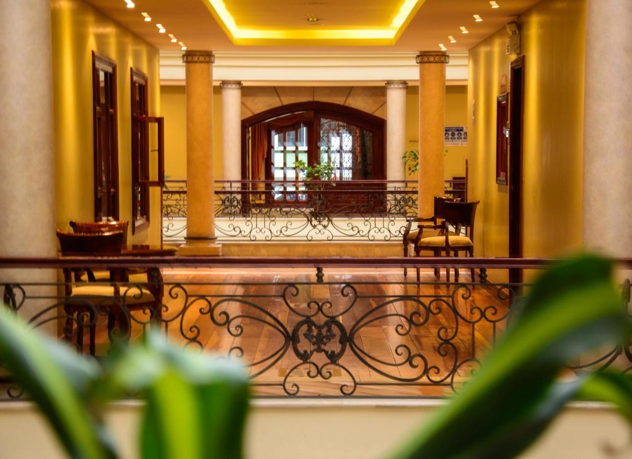 Grand Victoria Boutique Hotel Loja Bagian luar foto