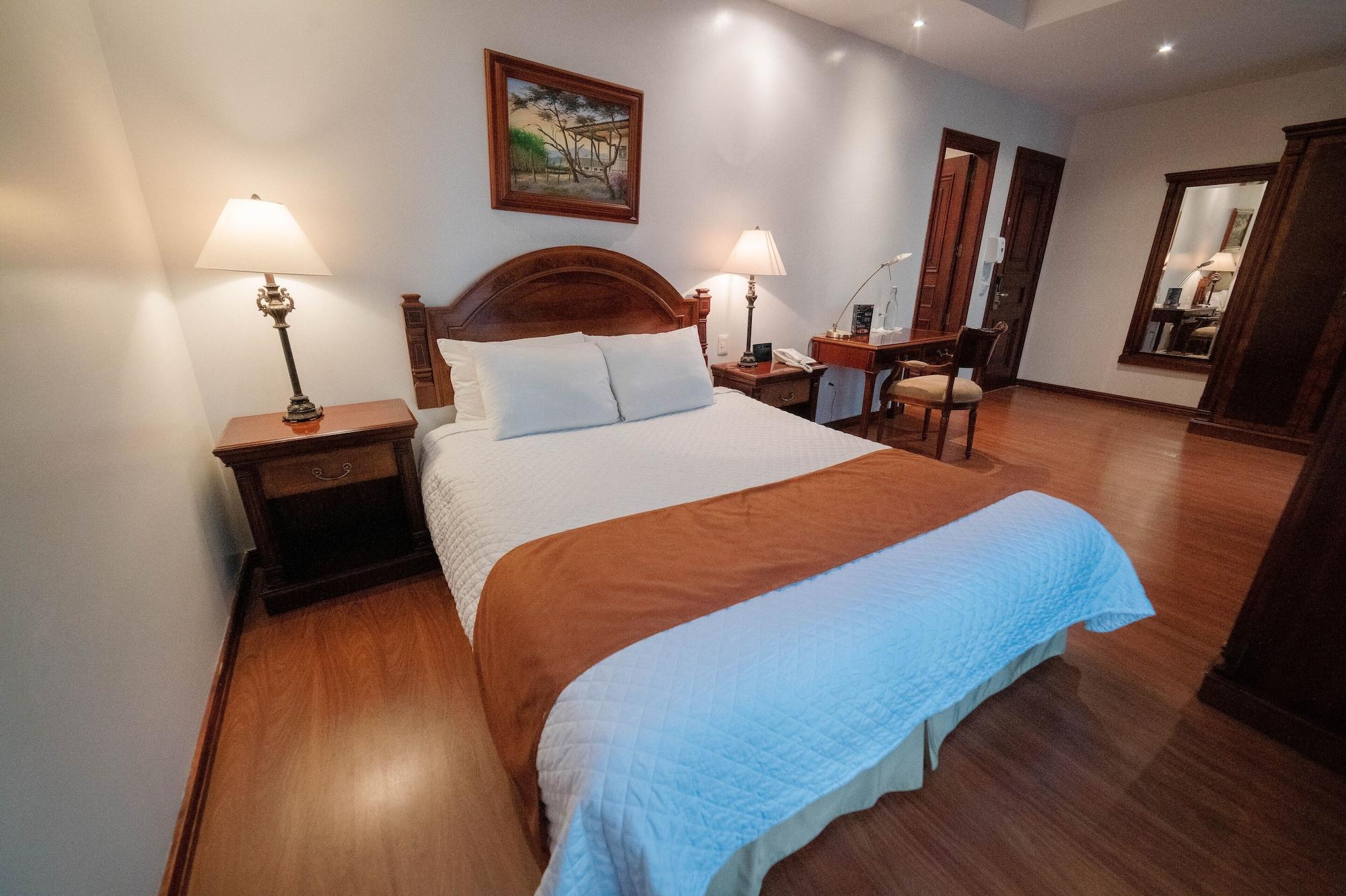 Grand Victoria Boutique Hotel Loja Bagian luar foto
