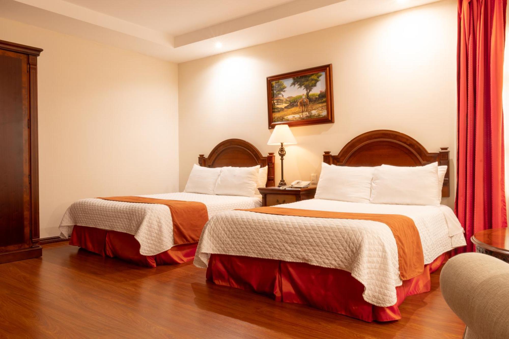Grand Victoria Boutique Hotel Loja Bagian luar foto