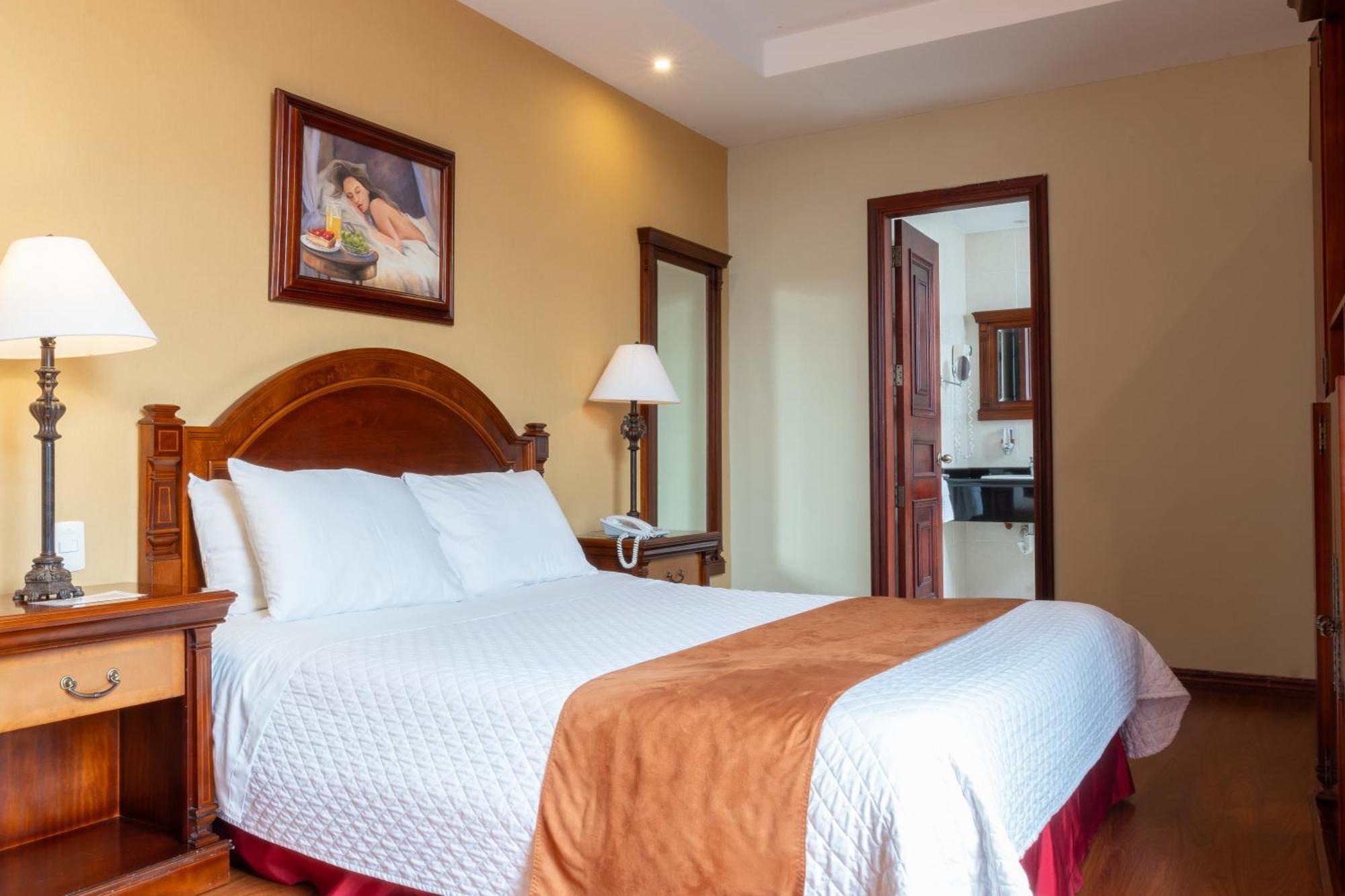 Grand Victoria Boutique Hotel Loja Bagian luar foto