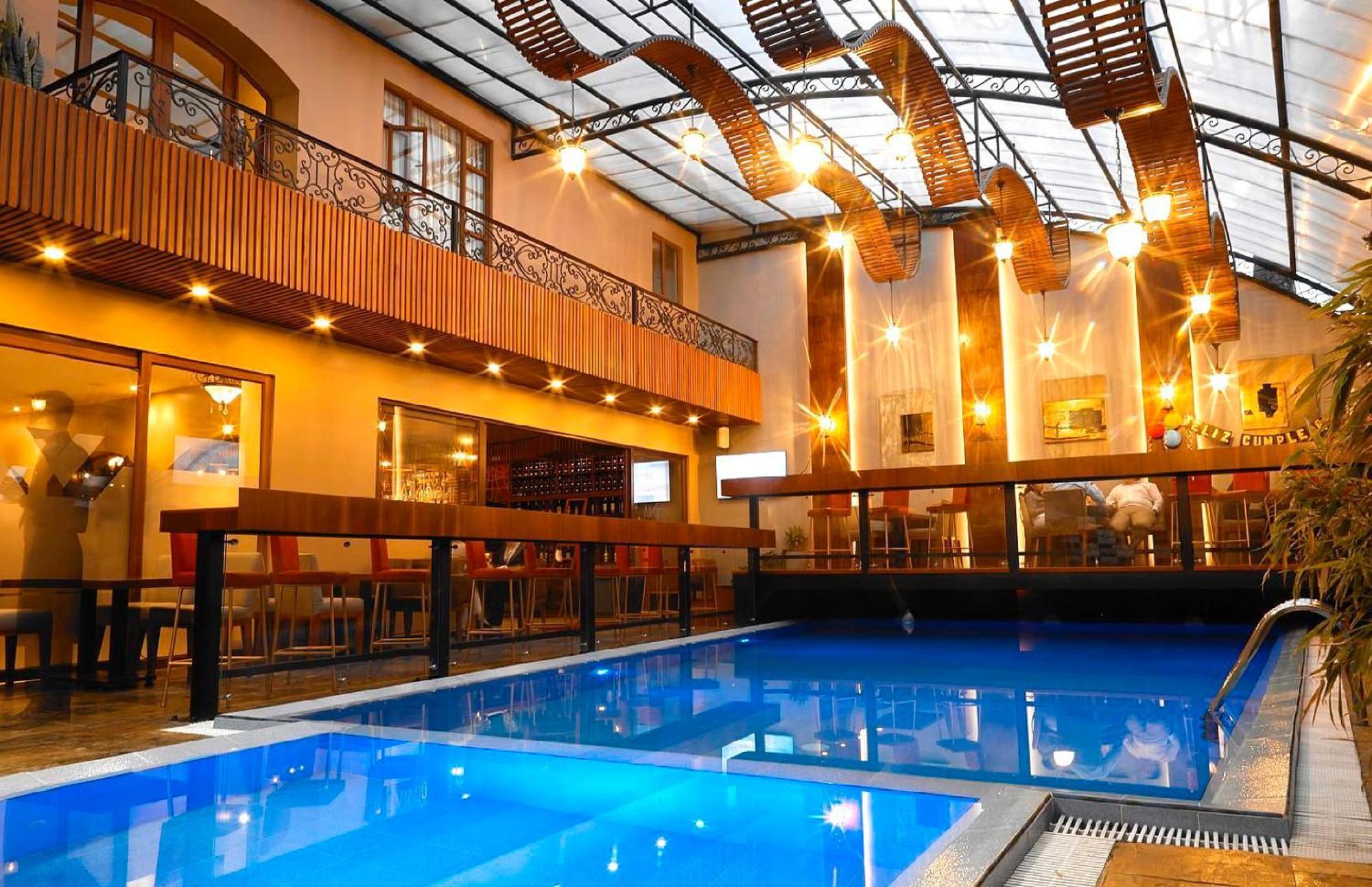 Grand Victoria Boutique Hotel Loja Bagian luar foto